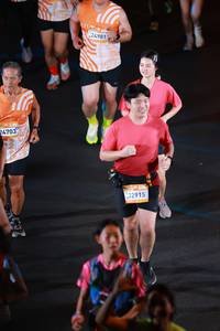 BIB: 4703, 24981, 22915
                            <button type="button" onclick="openModal(23151104)" class="btn btn-primary btn-sm float-right btn-popup" data-toggle="modal" data-target=".modal-high-quality">
                        <i class="fas fa-shopping-cart"></i> Add to Cart
                    </button>
                                            <button type="button" onclick="isThisMe(23151104, true)" class="btn btn-success btn-sm float-right btn-popup btn-isme hidden" data-toggle="tooltip" data-placement="bottom" title="นี่คือรูปของคุณใช่ไหม คลิกที่นี่เพื่อเอาเข้าอัลบั้ม">
                        <i class="fas fa-plus"></i> Add to album
                    </button>
                    <button type="button" onclick="isThisMe(23151104, false)" class="btn btn-warning btn-sm float-right btn-popup btn-isnotme hidden">
                        <i class="fas fa-ban"></i> Remove from album
                    </button>
